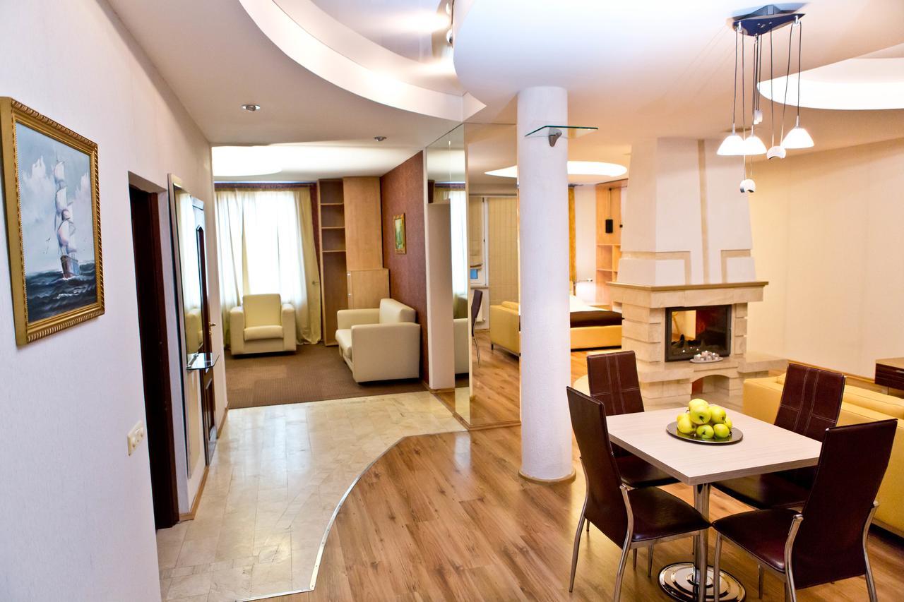 Hotel Olsi Chisináu Habitación foto